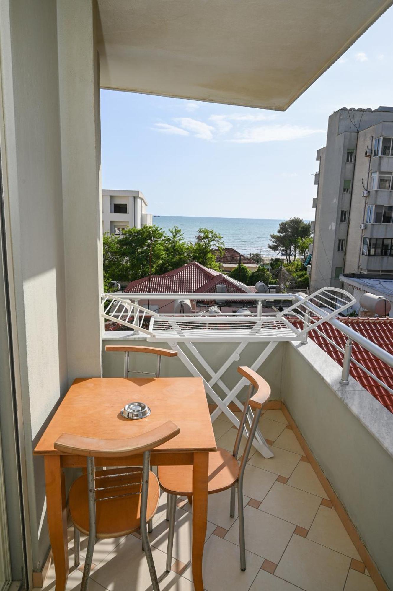 Hotel Vila Emes ดูร์เรส ห้อง รูปภาพ